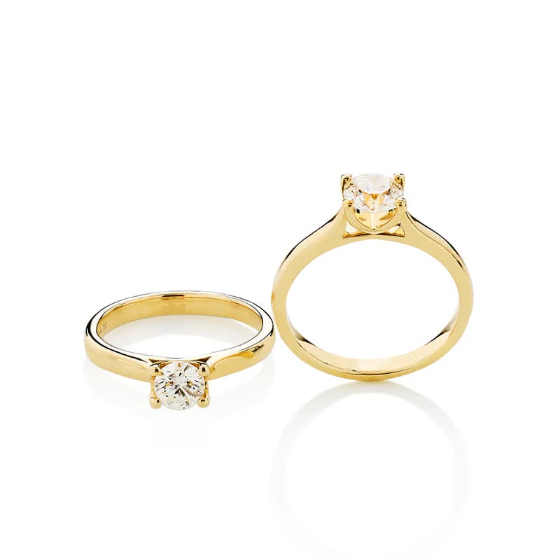 Solitaire ring