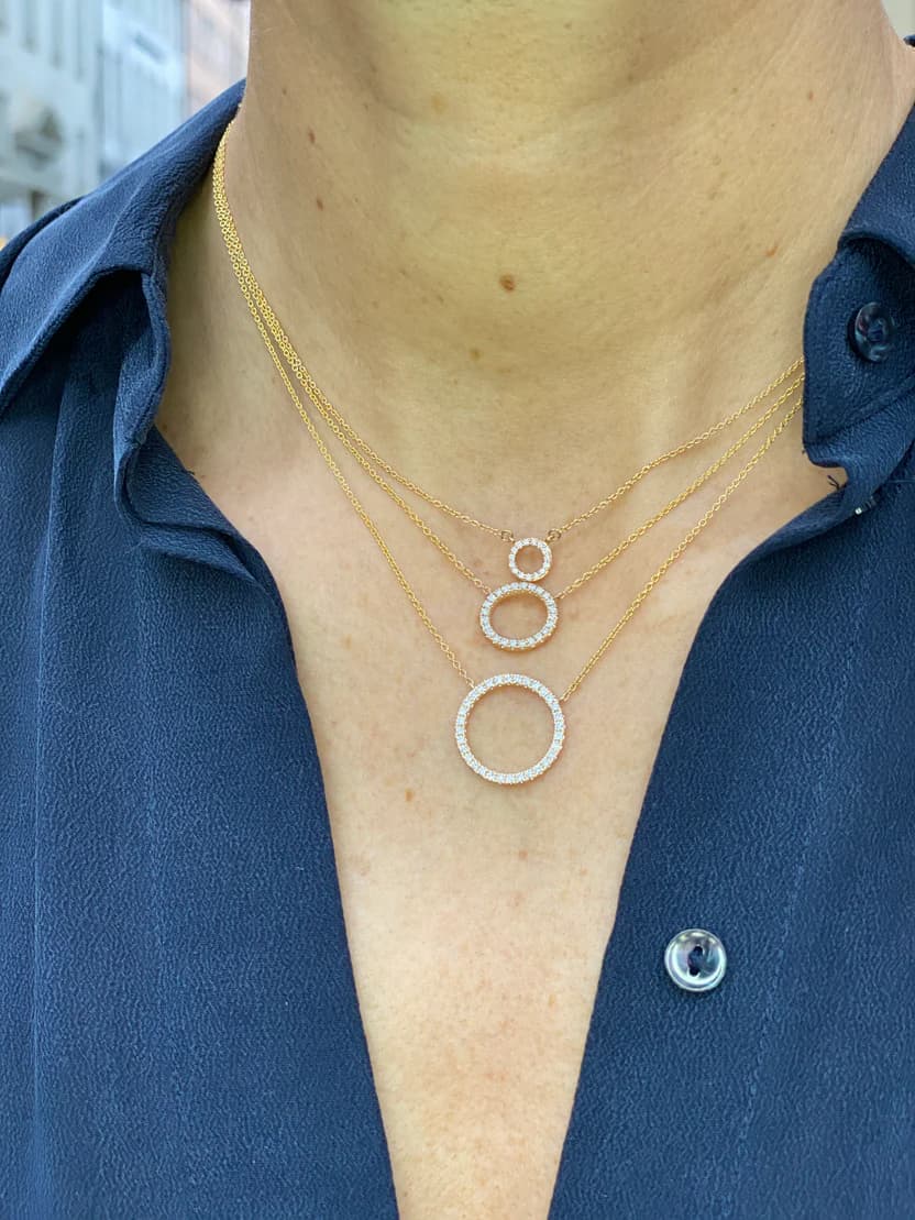 Halskæde cirkel i 4 str.